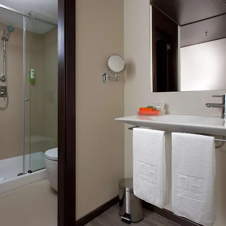 Hotel Nh Barcelona Diagonal Center Zewnętrze zdjęcie