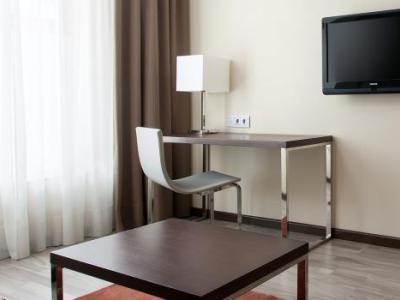 Nh Diagonal Center Hotel